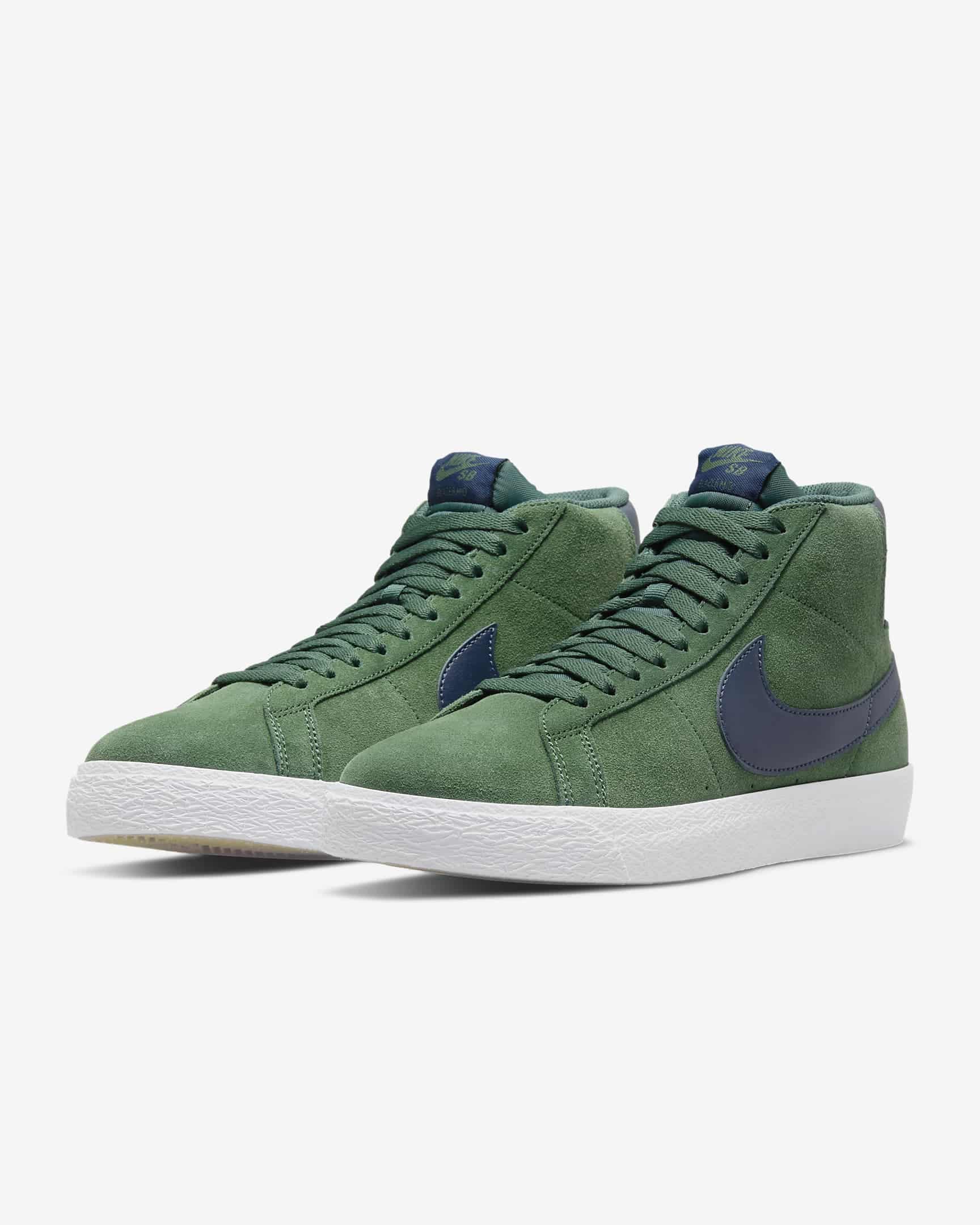 sb-zoom-blazer-mid-skate-shoes-qX3MZV (3)-min